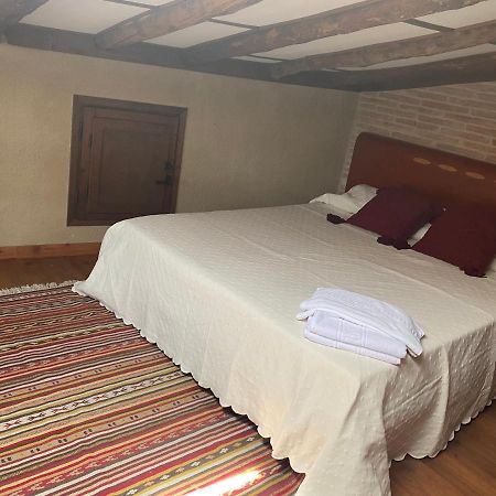 הוילה Salas Bajas Casa Zapatero En Somontano מראה חיצוני תמונה